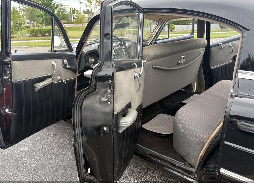 1950 BUICK 4 DOOR SEDAN VIN: 58700704