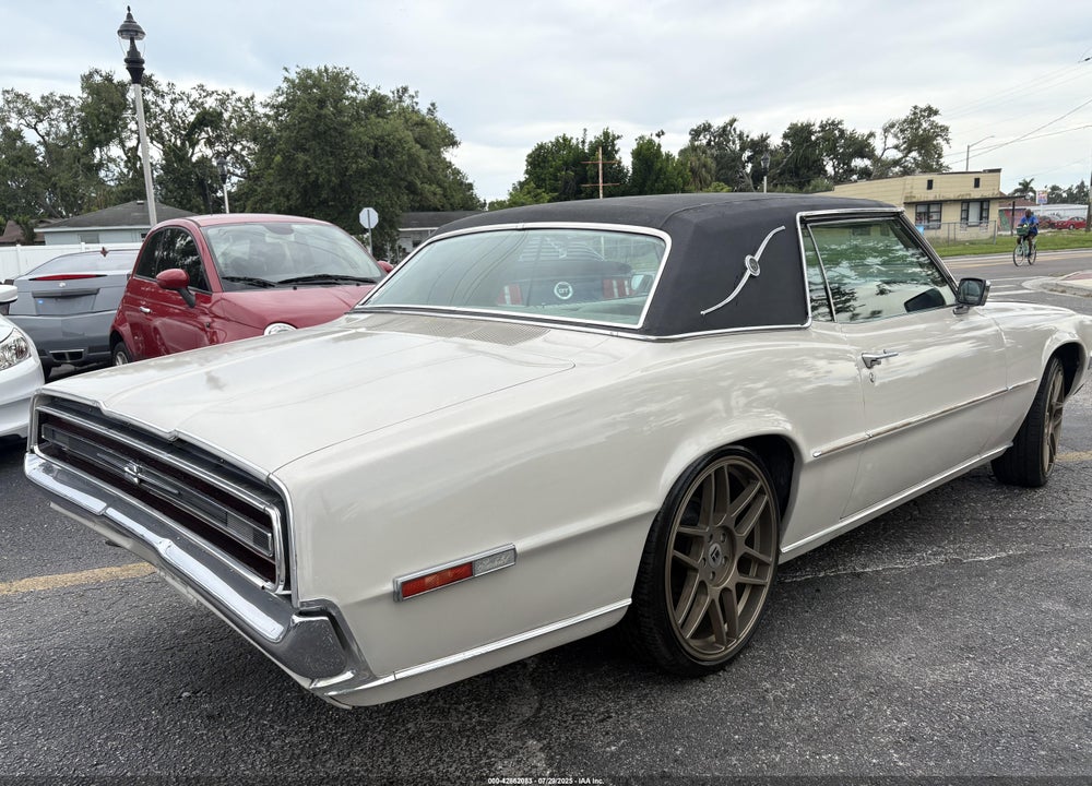 1968 FORD THUNDERBIRD VIN: 8J84N121046