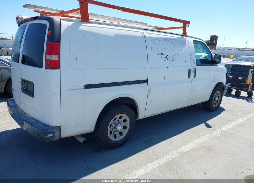 2009 CHEVROLET EXPRESS 1500 WORK VAN VIN: 1GCFG15XX91120414