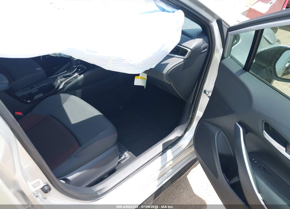 2025 TOYOTA COROLLA VIN: JTDBCMFE9SJ044117