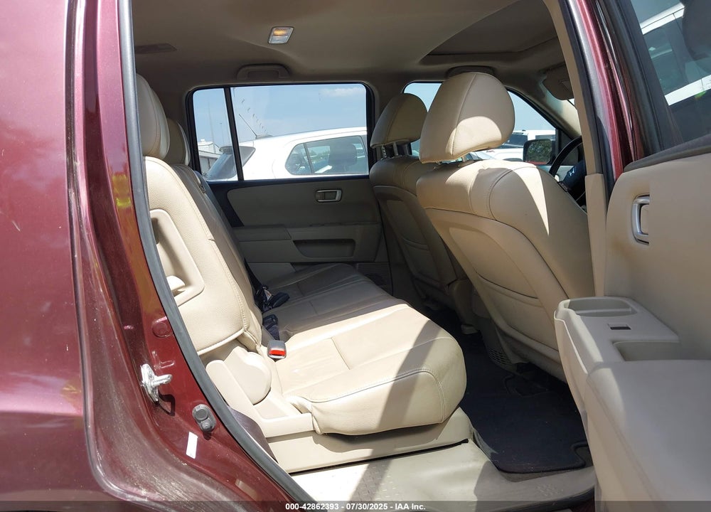 2013 HONDA PILOT VIN: 5FNYF3H53DB032886