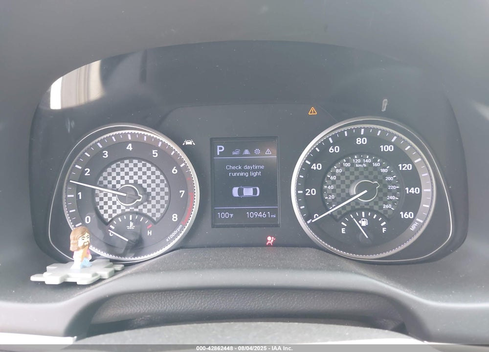 2019 HYUNDAI ELANTRA VIN: 5NPD84LF8KH454357