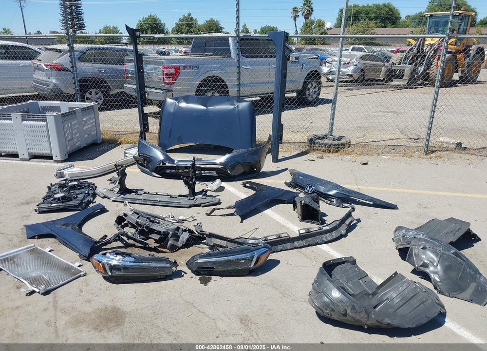 2024 HONDA CIVIC VIN: 2HGFE2F5XRH579860