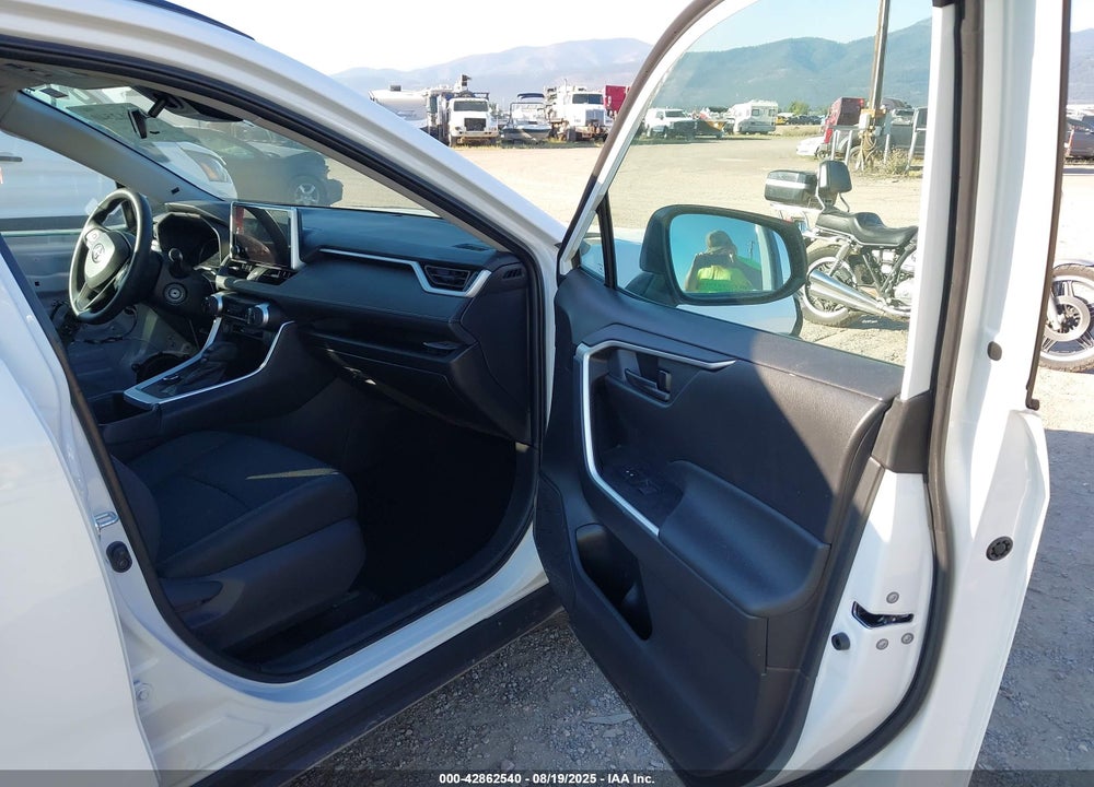 2024 TOYOTA RAV4 HYBRID LE VIN: 2T3LWRFV3RW211611