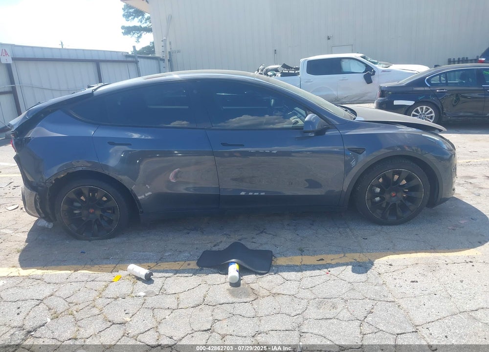 2021 TESLA MODEL Y VIN: 5YJYGAEE2MF148702