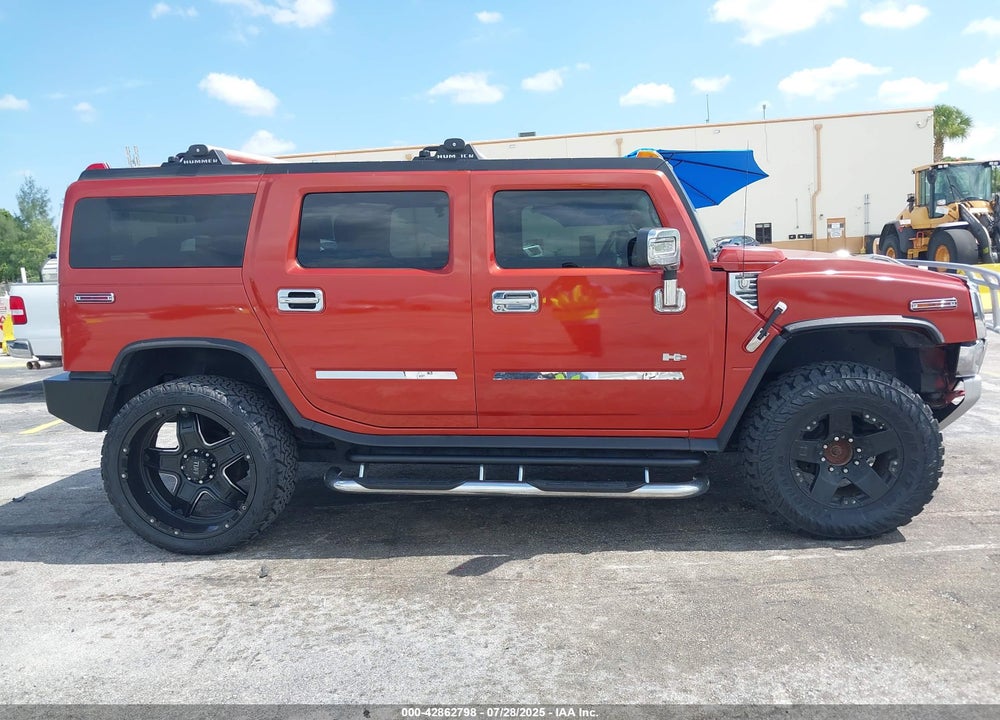 2004 HUMMER H2 VIN: 5GRGN23U34H110671