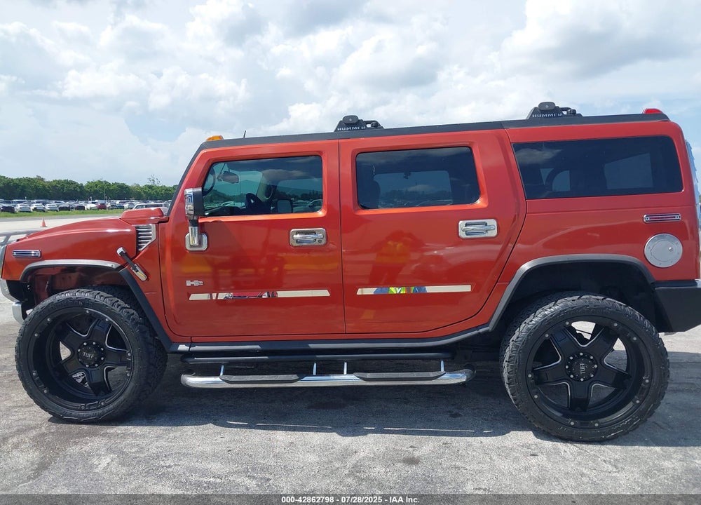 2004 HUMMER H2 VIN: 5GRGN23U34H110671