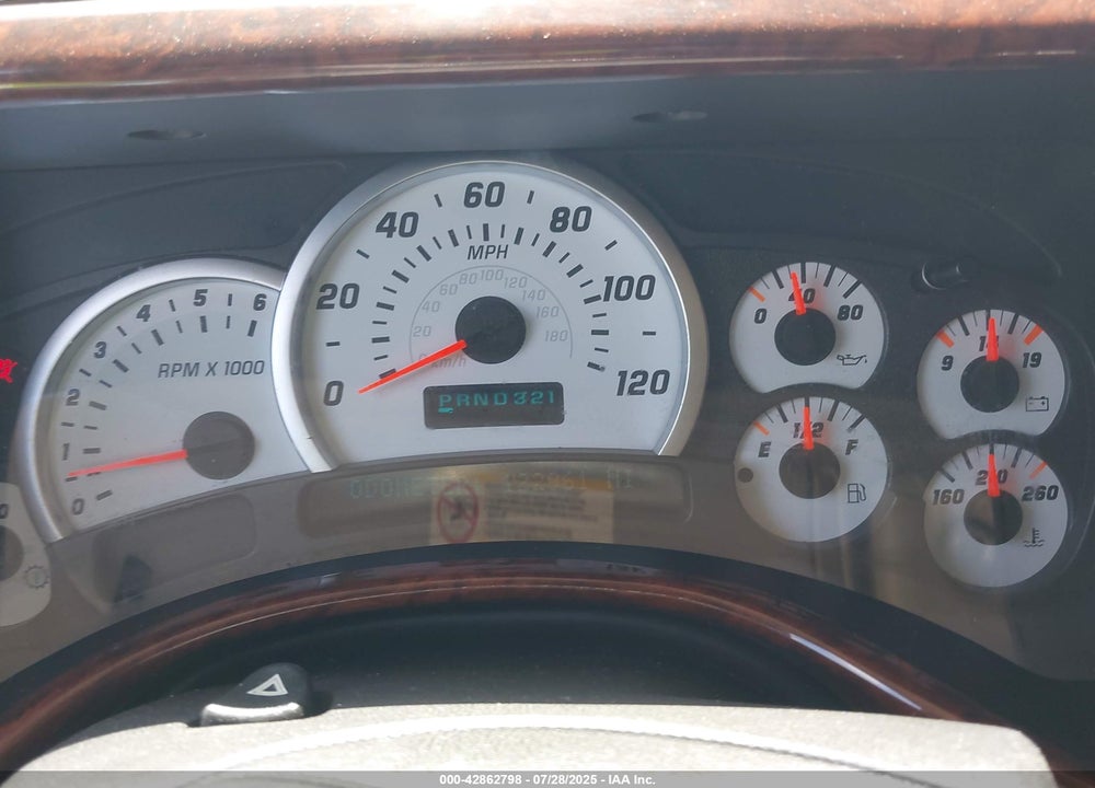2004 HUMMER H2 VIN: 5GRGN23U34H110671