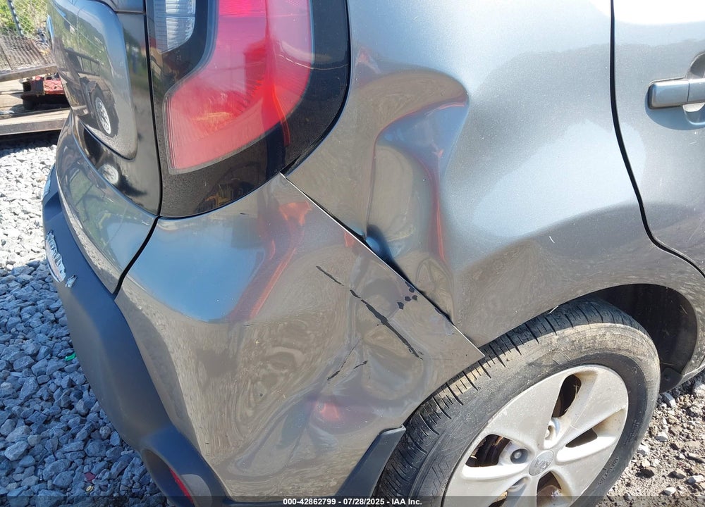 2015 KIA SOUL VIN: KNDJN2A23F7235283