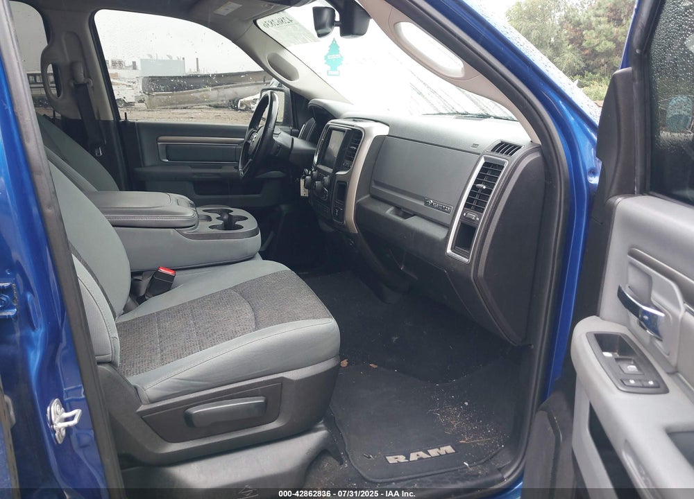 2019 RAM 1500 VIN: 1C6RR7TTXKS575894