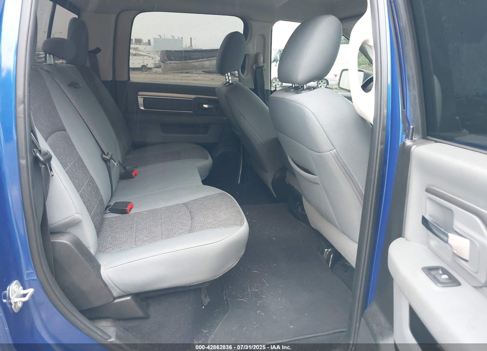 2019 RAM 1500 VIN: 1C6RR7TTXKS575894