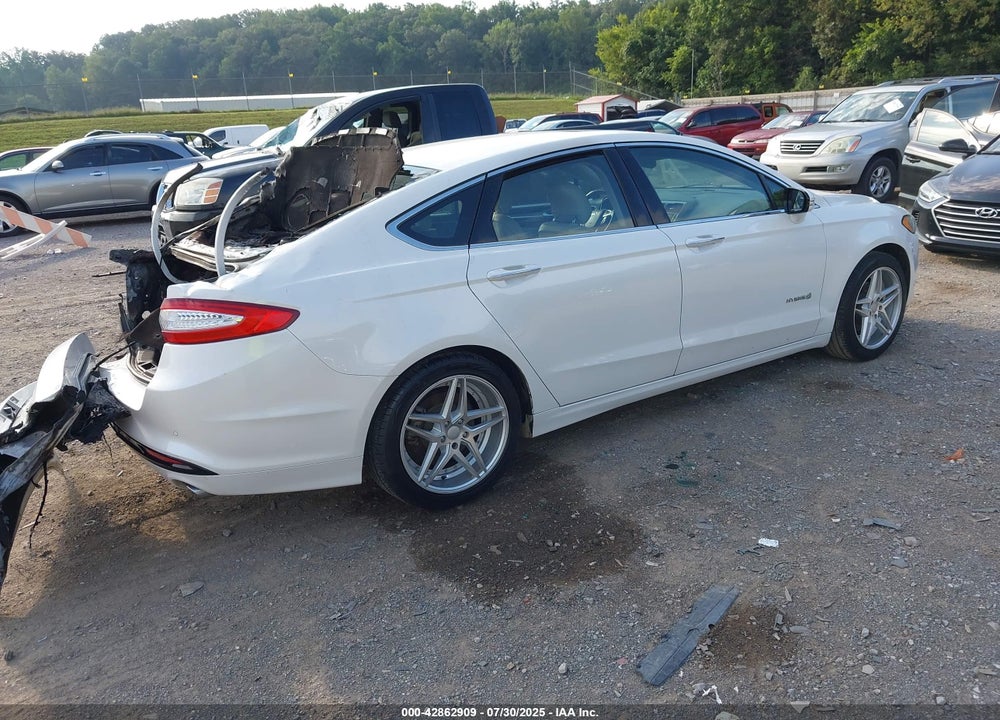 2014 FORD FUSION VIN: 3FA6P0RU7ER372654