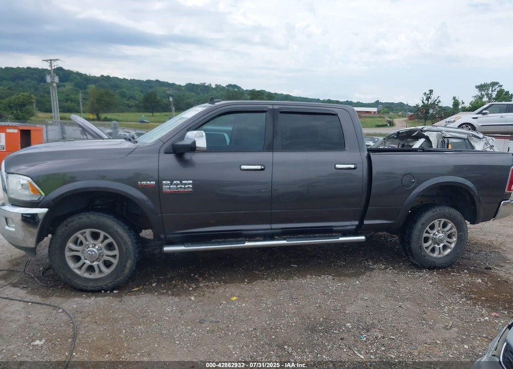 2015 RAM 2500 LAIE VIN: 3C6UR5FJ9FG673207