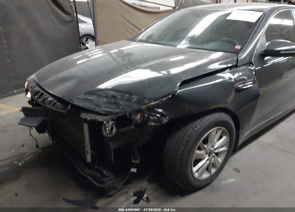 2016 KIA OPTIMA LX VIN: KNAGT4L3XG5072966