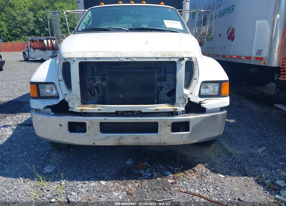 2004 FORD F-650 XL/XLT VIN: 3FRNF65N54V682238