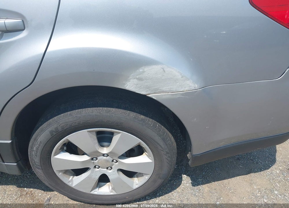 2010 SUBARU OUTBACK VIN: 4S4BRCCCXA3352133