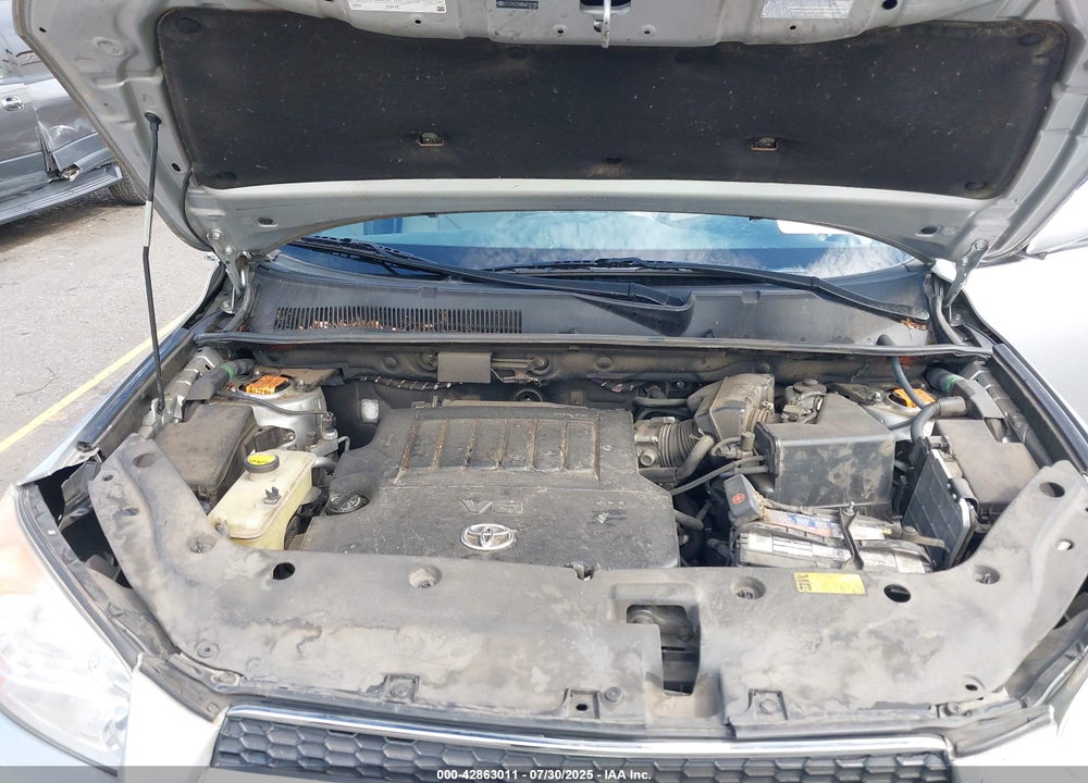 2011 TOYOTA RAV4 VIN: 2T3YK4DV8BW010199