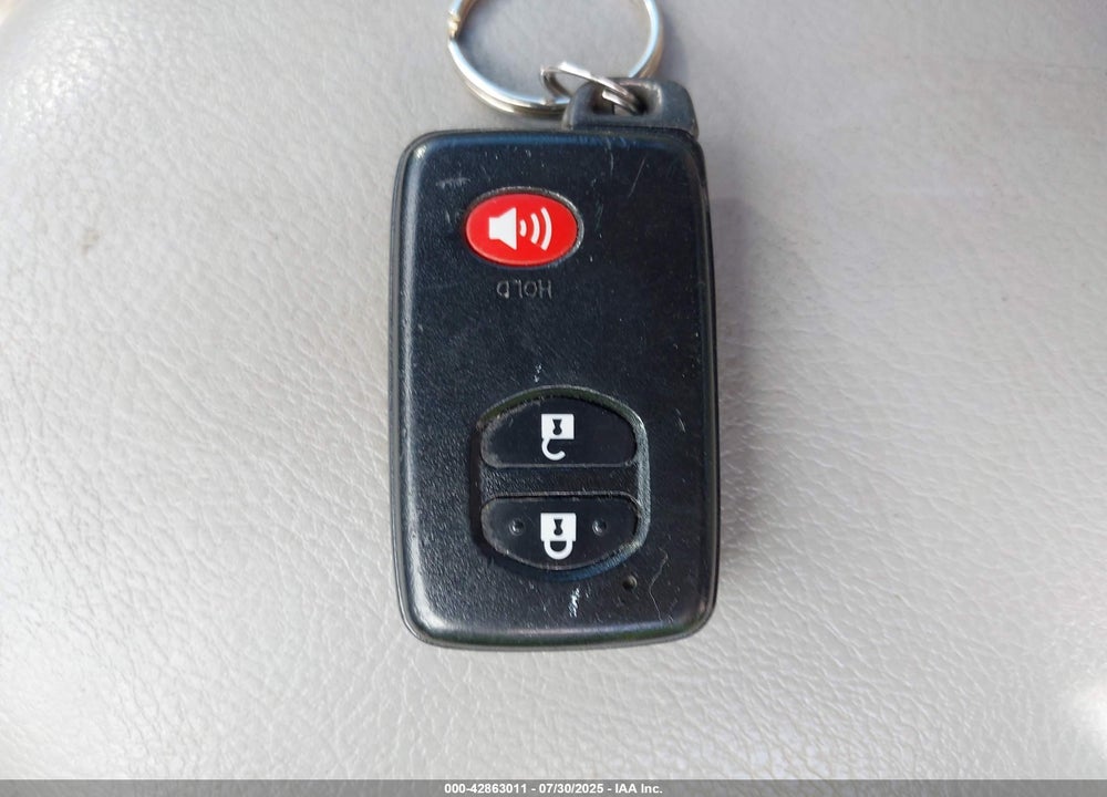 2011 TOYOTA RAV4 VIN: 2T3YK4DV8BW010199