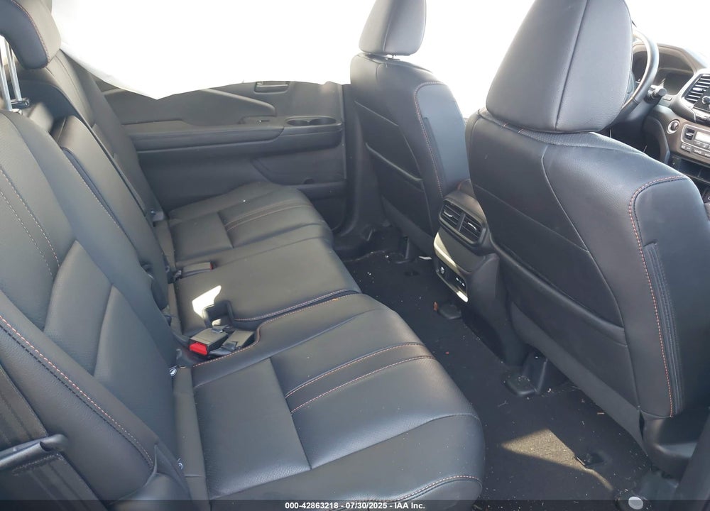 2025 HONDA PASSPORT VIN: 5FNYF8H64SB002010