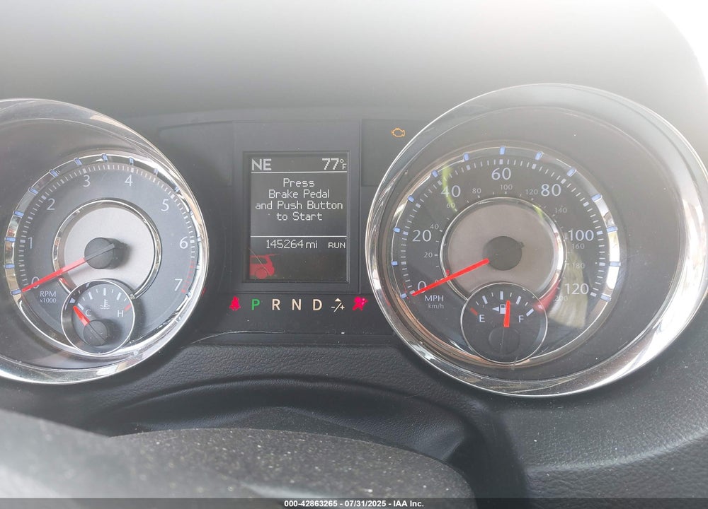 2014 CHRYSLER TOWN & COUNTRY TOURING VIN: 2C4RC1BGXER475442