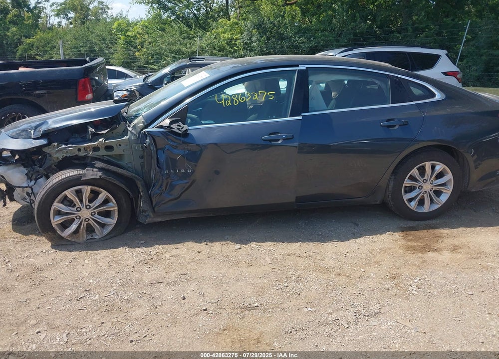 2019 CHEVROLET MALIBU VIN: 1G1ZD5ST8KF216008