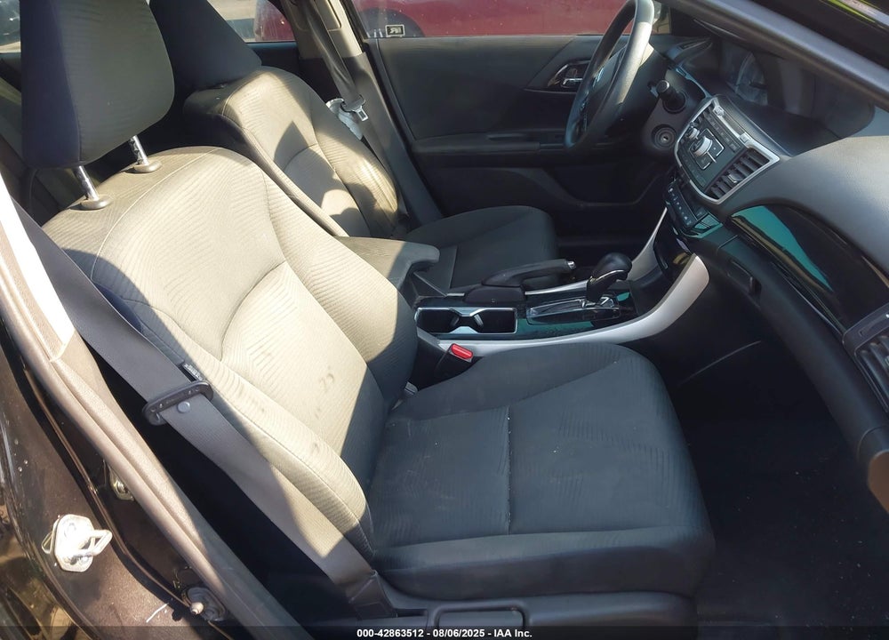 2016 HONDA ACCORD LX VIN: 1HGCR2F30GA015328