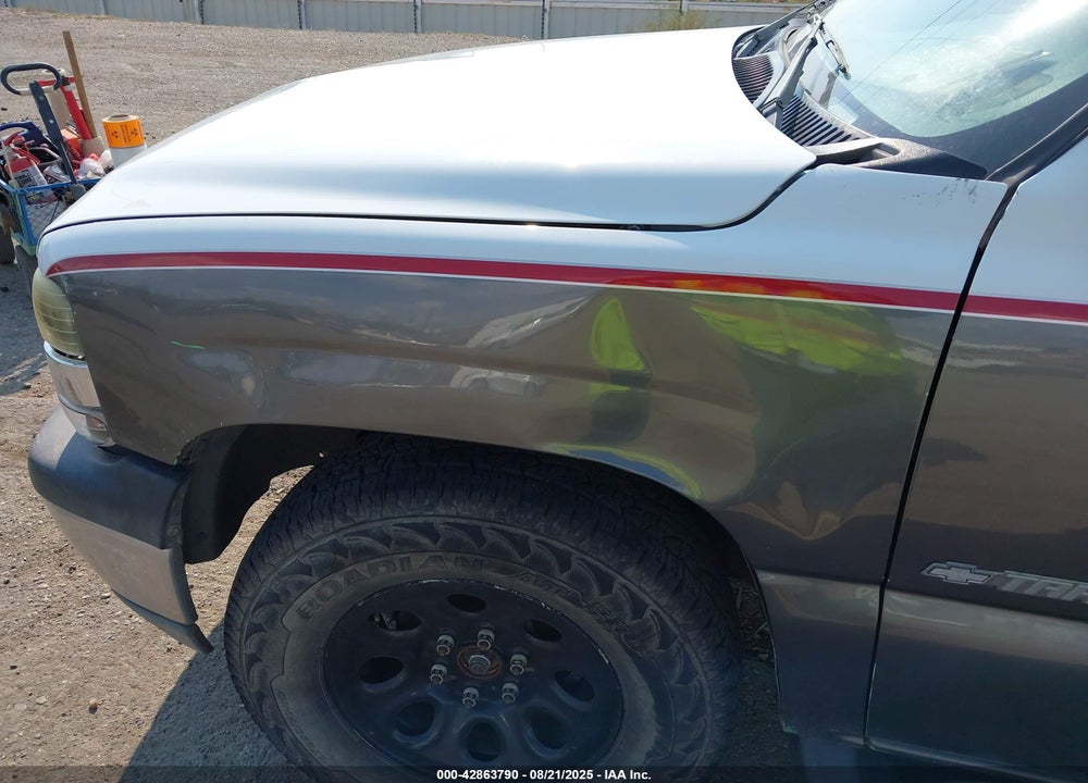 2002 CHEVROLET TAHOE SPECIAL SERVICES VIN: 1GNEK13Z72J257368