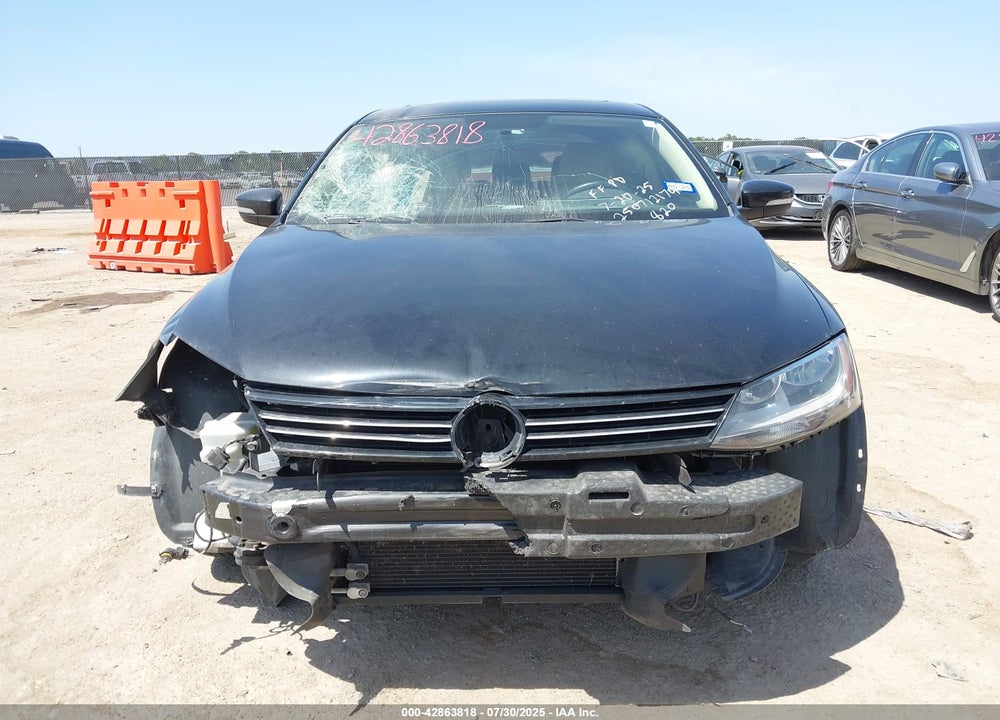 2013 VOLKSWAGEN JETTA 2.5L SEL VIN: 3VWLX7AJ2DM404524