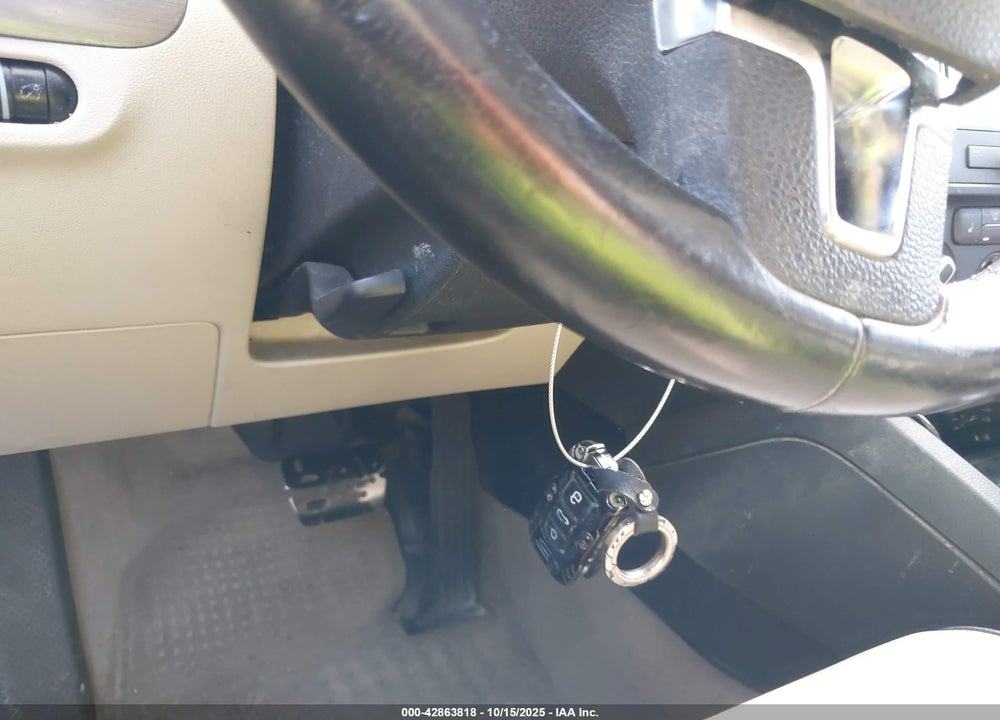 2013 VOLKSWAGEN JETTA 2.5L SEL VIN: 3VWLX7AJ2DM404524