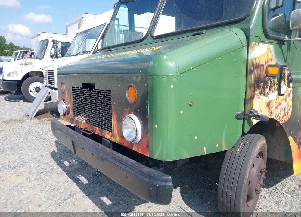 2008 WORKHORSE CUSTOM CHASSIS COMMERCIAL CHASSIS W42 VIN: 5B4KPD27683432162