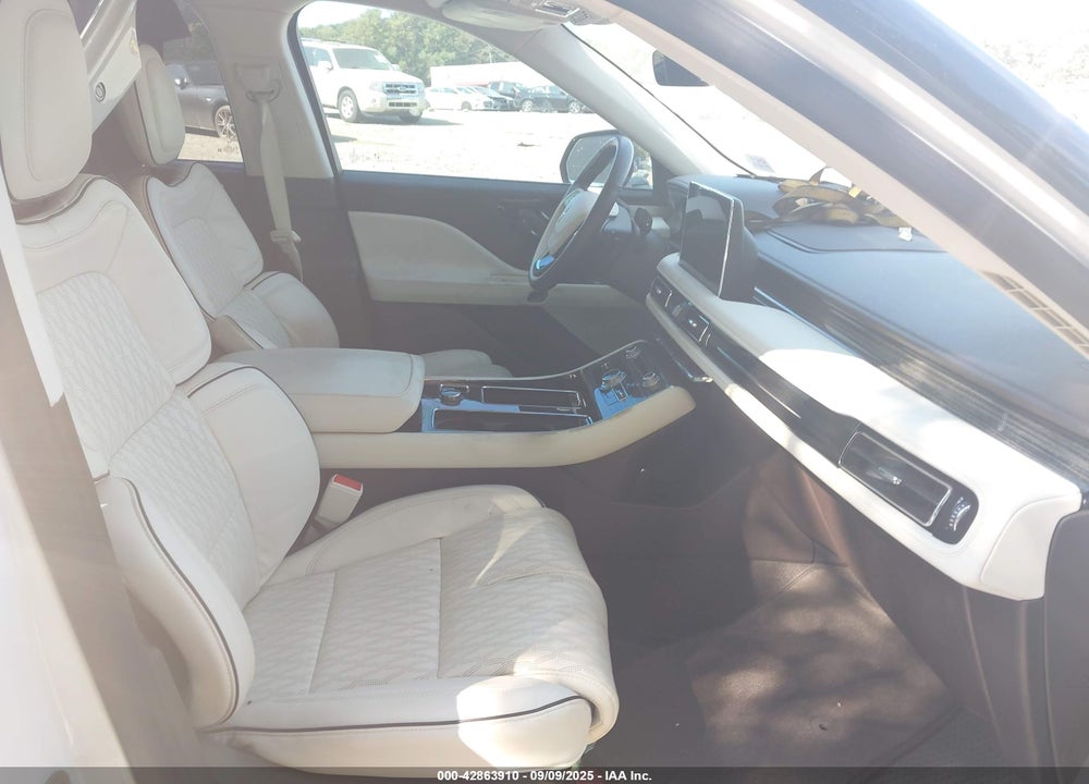 2022 LINCOLN AVIATOR BLACK LABEL VIN: 5LM5J9XCXNGL05178