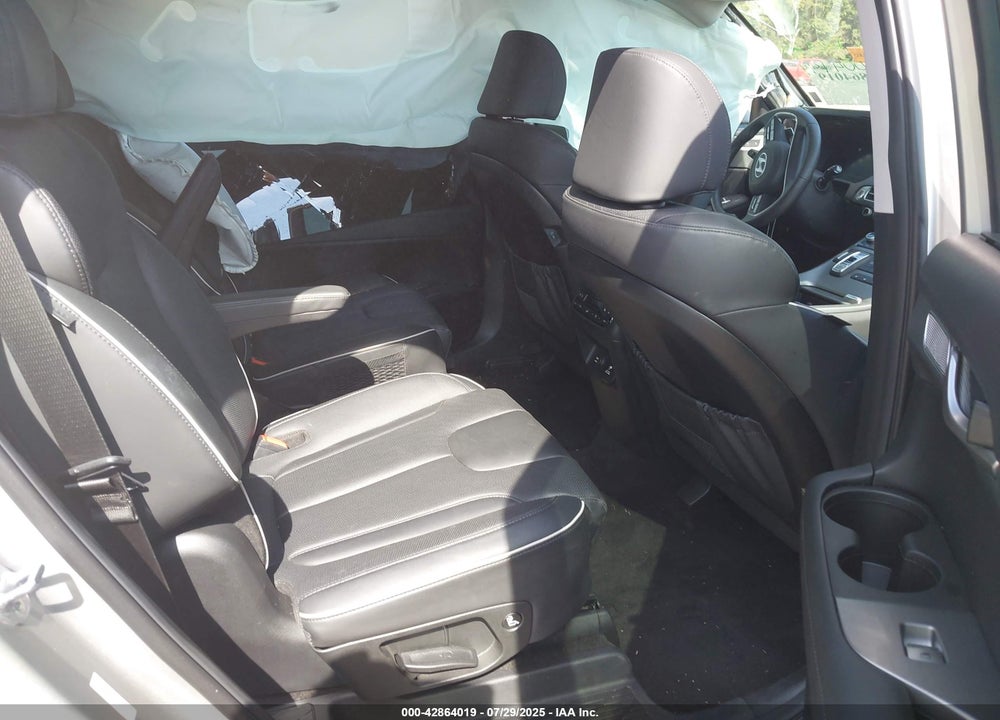 2024 HYUNDAI PALISADE VIN: KM8R44GE2RU705131