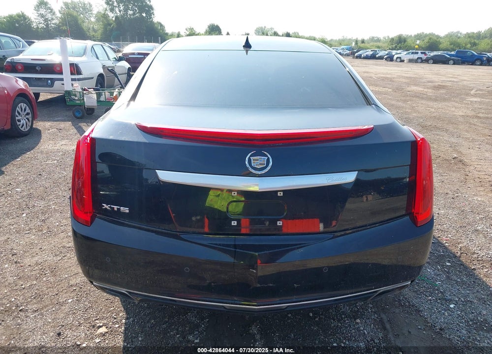 2013 CADILLAC XTS VIN: 2G61P5S33D9156326