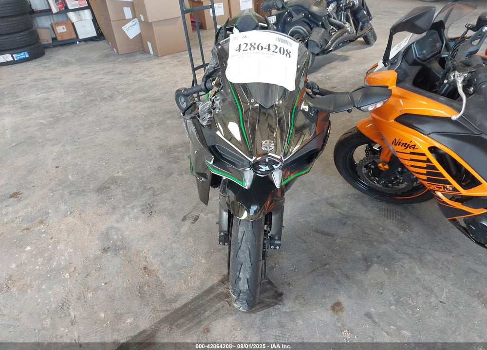 2023 KAWASAKI ZX1002 VIN: JKBZXVJ18PA005156