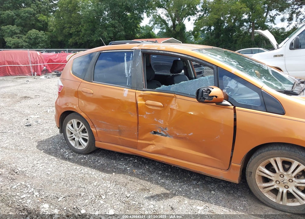 2009 HONDA FIT VIN: JHMGE88619S016263