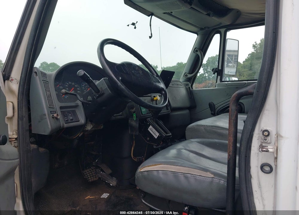 2005 INTERNATIONAL 4000 4300 VIN: 1HTMMAAL05H171606
