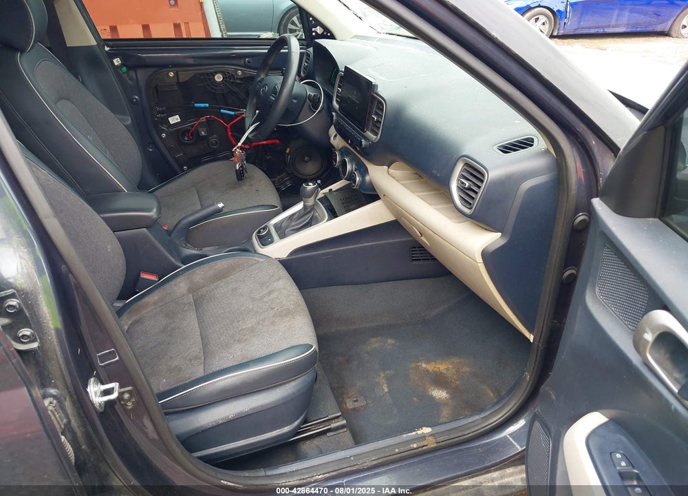 2023 HYUNDAI VENUE VIN: KMHRC8A3XPU261222