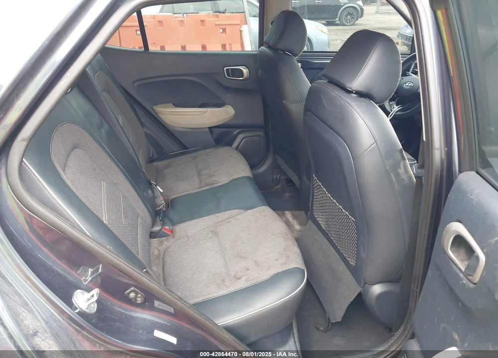 2023 HYUNDAI VENUE VIN: KMHRC8A3XPU261222