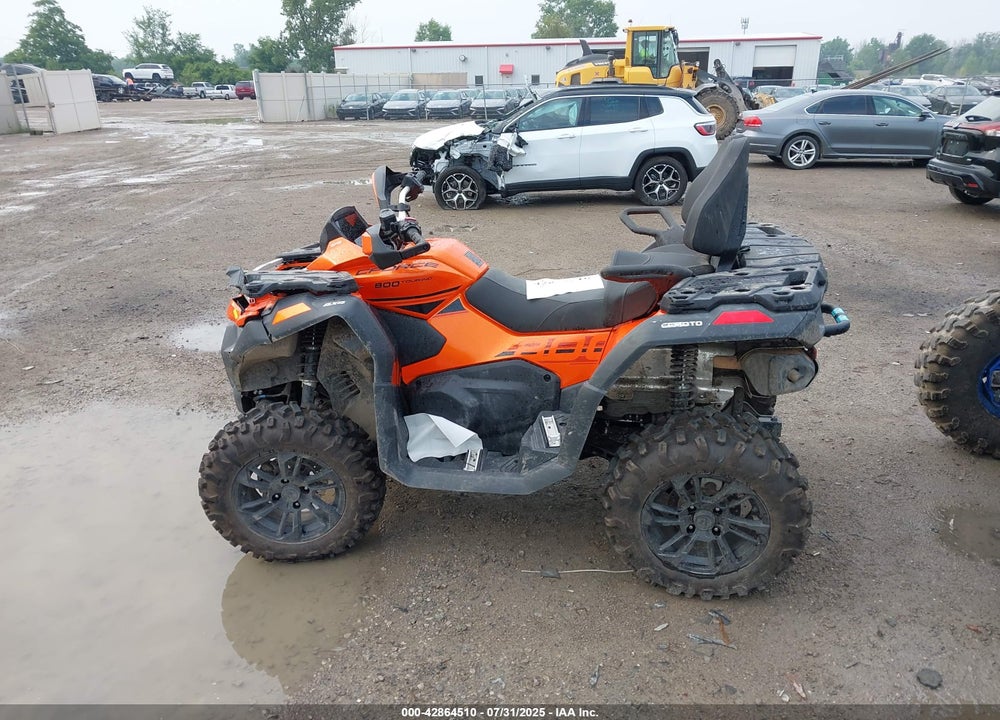 2025 CF MOTO CFORCE 800 TOURING VIN: LCELVYZS1S6000204