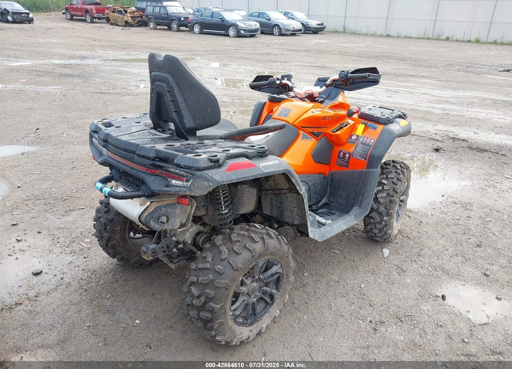 2025 CF MOTO CFORCE 800 TOURING VIN: LCELVYZS1S6000204