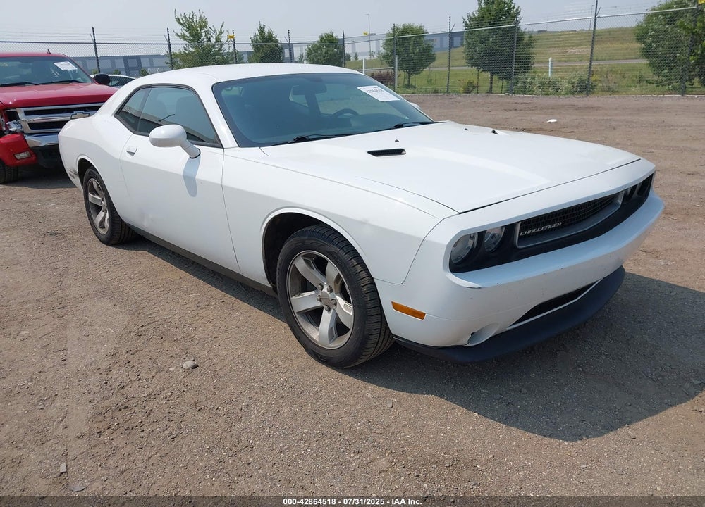 2014 DODGE CHALLENGER SXT VIN: 2C3CDYAG3EH258273
