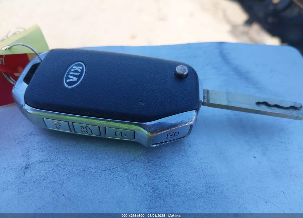 2020 KIA SOUL VIN: KNDJ23AU7L7721851