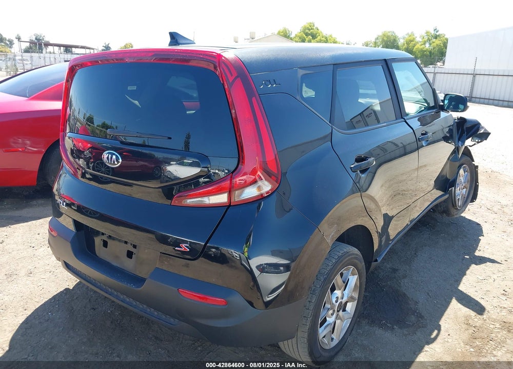 2020 KIA SOUL VIN: KNDJ23AU7L7721851