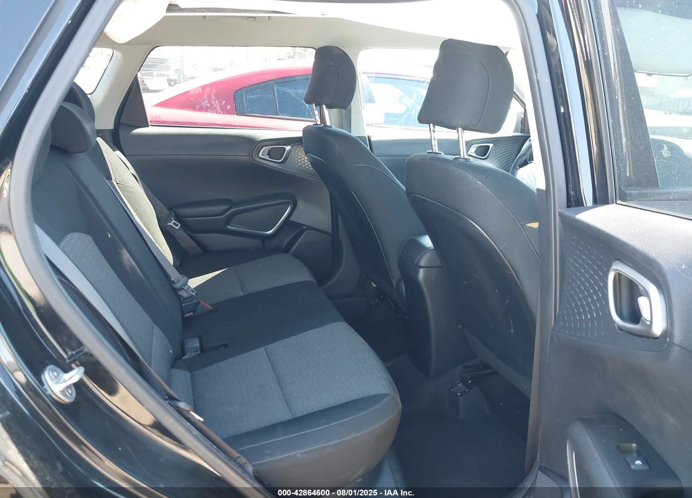 2020 KIA SOUL VIN: KNDJ23AU7L7721851