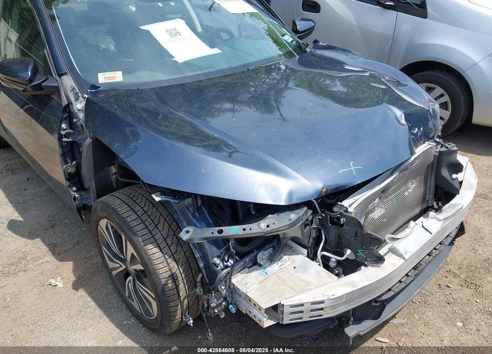 2018 HONDA CIVIC VIN: JHMFC1F43JX008411