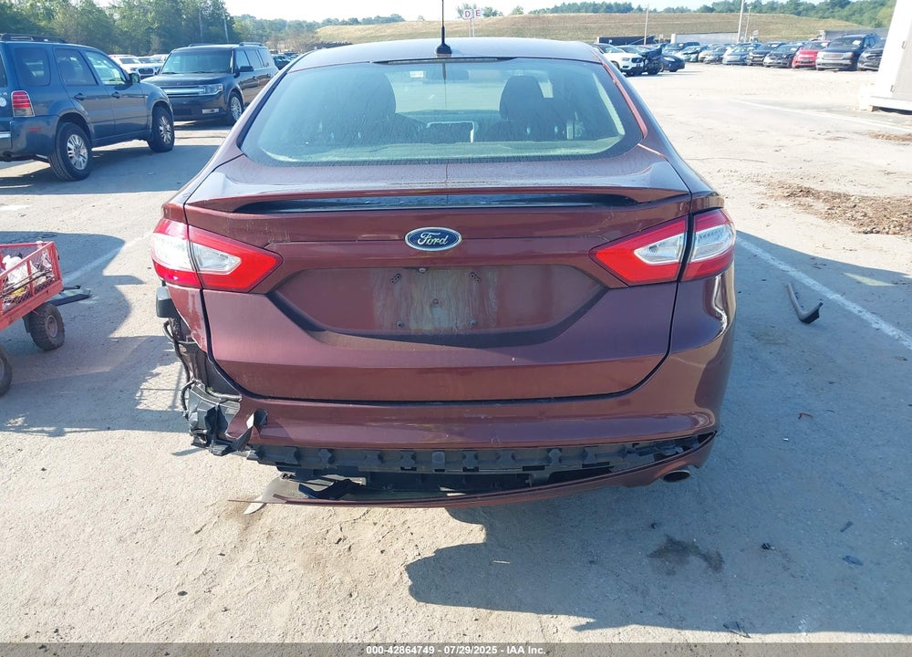 2016 FORD FUSION VIN: 3FA6P0H77GR136035