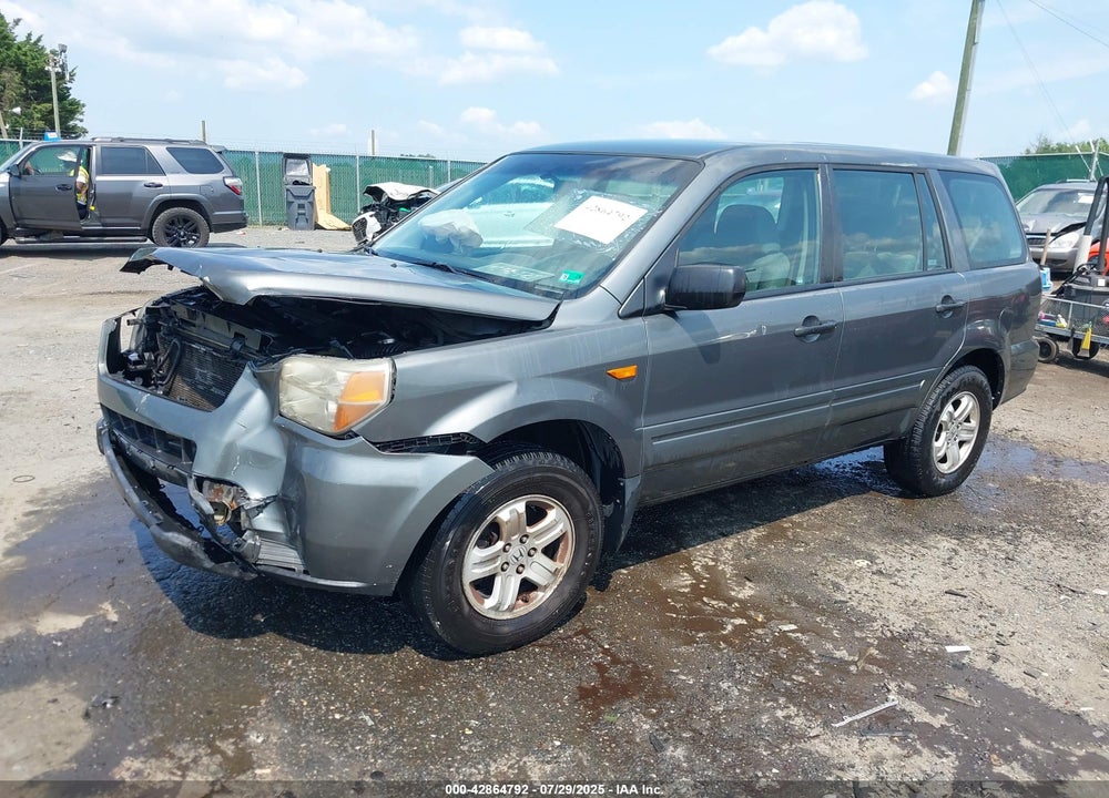 2007 HONDA PILOT LX VIN: 5FNYF18157B021068