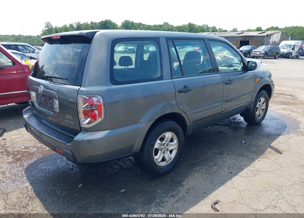2007 HONDA PILOT LX VIN: 5FNYF18157B021068
