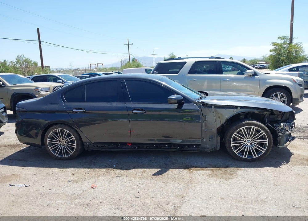 2017 BMW 5 SERIES VIN: WBAJA5C34HG456474