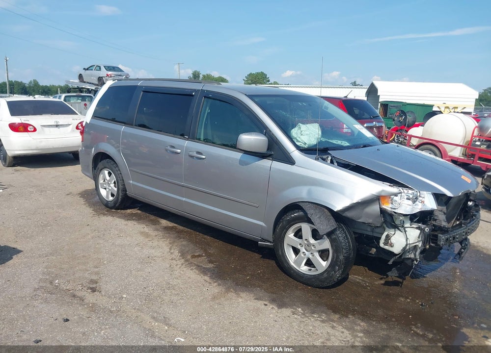 2013 DODGE GRAND CARAVAN SXT VIN: 2C4RDGCG0DR655932